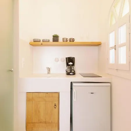 Celini Retreat Agios Prokopios (Naxos)